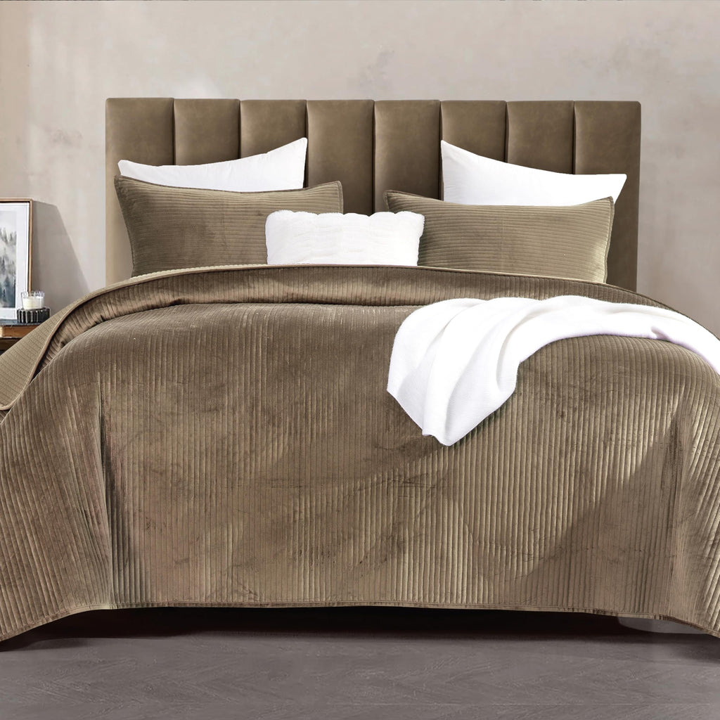 Elegant Comfort Luxury 3-Piece Velvet Corduroy Stripe Quilt Set, Ultra Soft Bedspread - Cozy Velvet Coverlet Set - 3PC Medium Weight Quilted Set with Matching Pillow Shams, Queen, Khaki